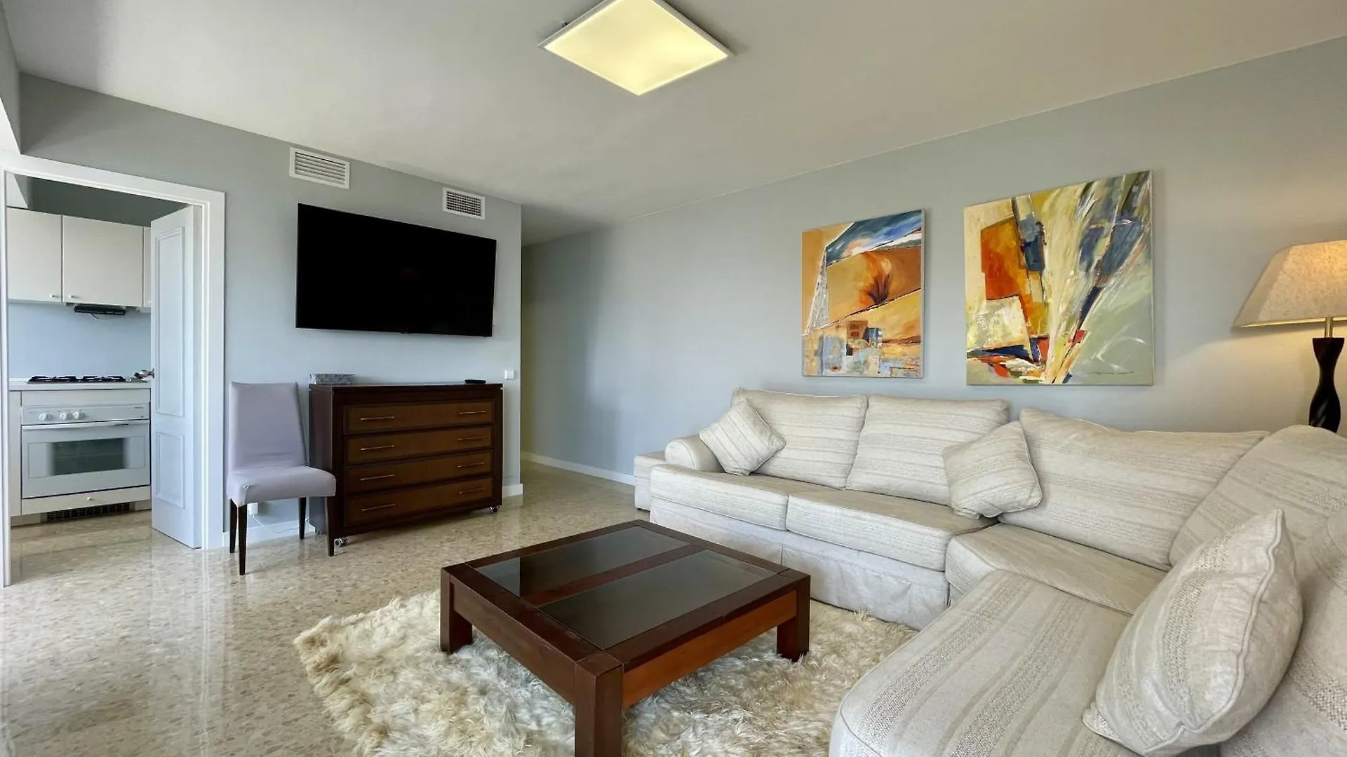 Apartment El Faro Marbella Beachfront By Kura Homes